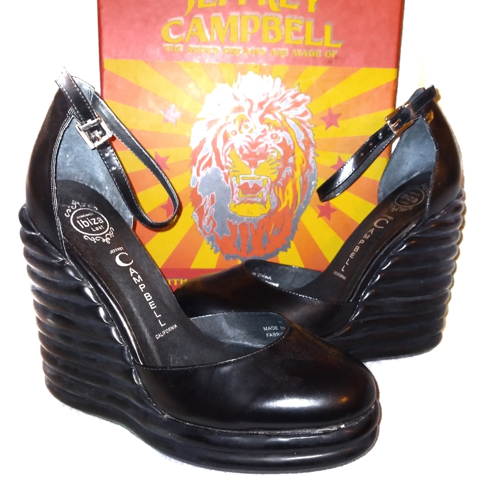 Jeffrey Campbell Novice Platform Wedge Size 11
